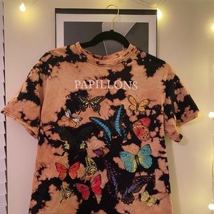 Butterfly tee